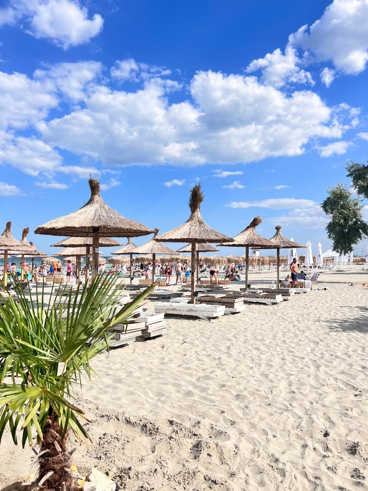 Hotel Manor Năvodari Kültér fotó